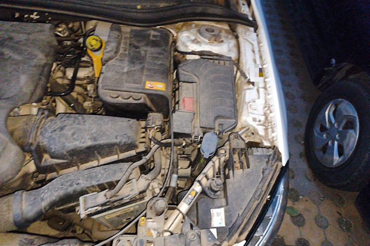 Used Mercedes-Benz GLA 2015 GLA 200 Fashion Model Engine Bay Left