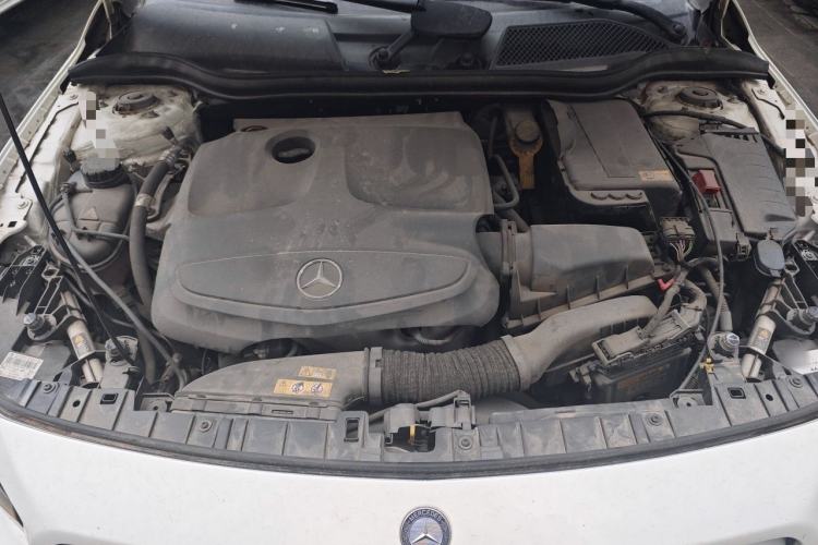 Used Mercedes-Benz GLA 2015 GLA 260 4MATIC Sport Edition Engine Bay