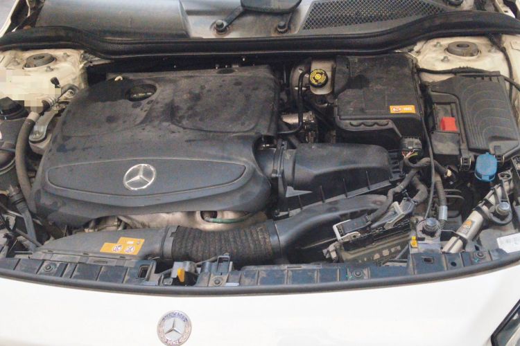 Used Mercedes-Benz GLA 2015 GLA 200 Fashion Model Engine Bay