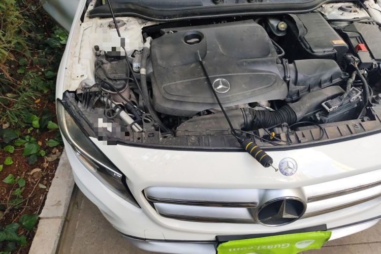 Used Mercedes-Benz GLA 2015 GLA 200 Sport Edition Engine Bay Right