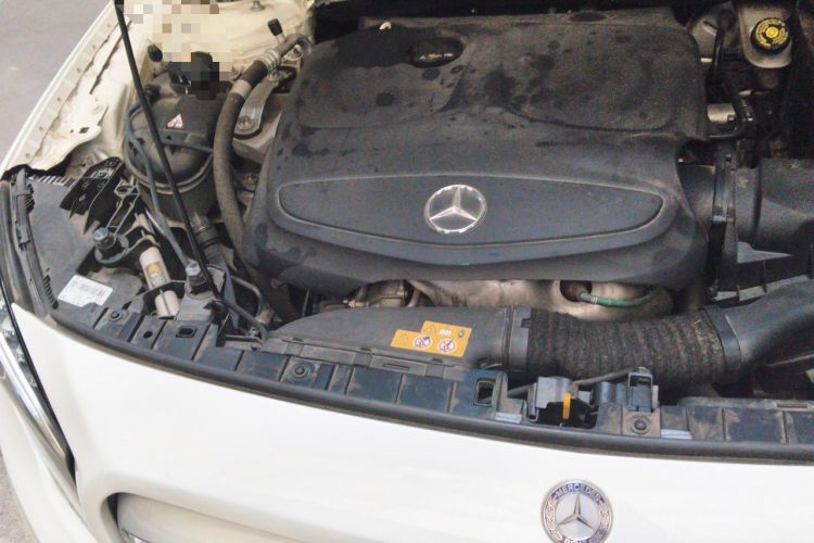 Used Mercedes-Benz GLA 2015 GLA 200 Fashion Model Engine Bay Right