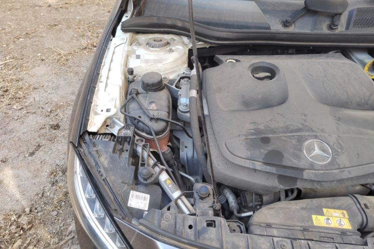Used Mercedes-Benz GLA 2015 GLA 200 Fashion Model Engine Bay Right