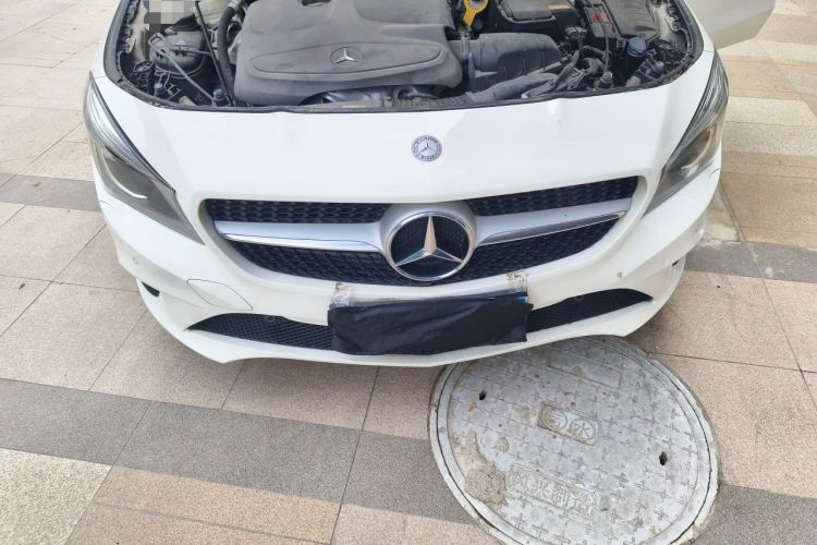 Used Mercedes-Benz GLA 2015 GLA 200 Engine Bay