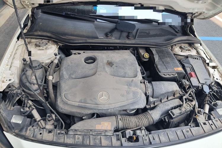 Used Mercedes-Benz GLA 2015 GLA 200 Sport Edition Engine Bay