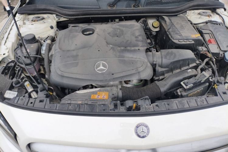 Used Mercedes-Benz GLA 2015 GLA 200 Fashion Model Engine Bay