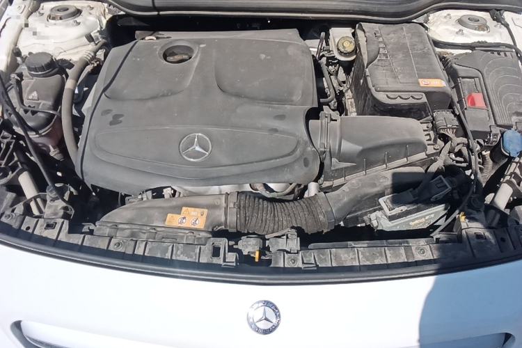 Used Mercedes-Benz GLA 2015 GLA 200 Sport Edition Engine Bay