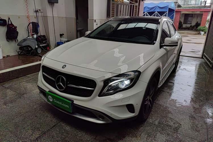 Used Mercedes-Benz GLA 2015 GLA 220 4MATIC Fashion Model Guazi used car, China used car export, Used car for sale, Used  cars, Cheapest cars for sale