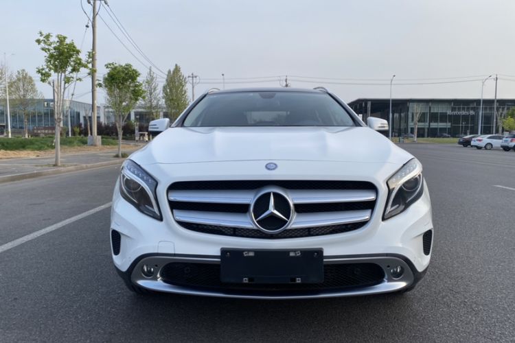 Used Mercedes-Benz GLA 2015 GLA 220 4MATIC Fashion Model Exterior 1