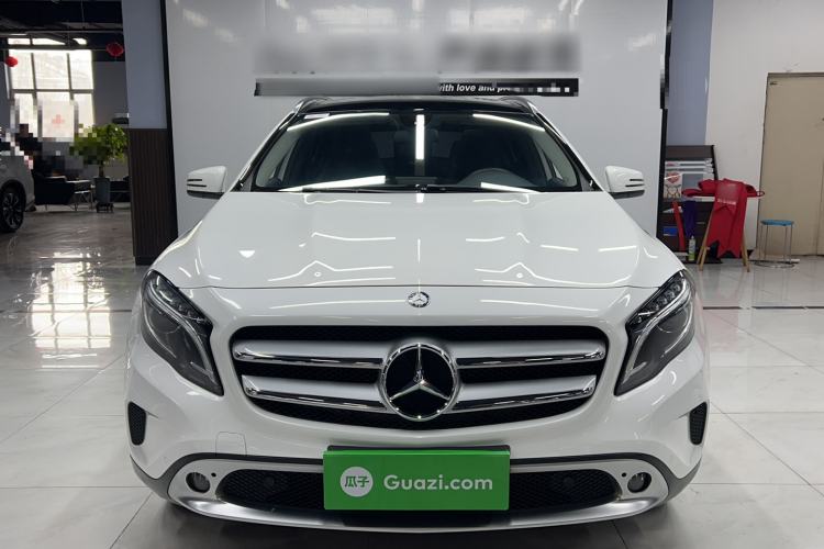 Used Mercedes-Benz GLA 2015 GLA 200 Fashion Model Exterior 1