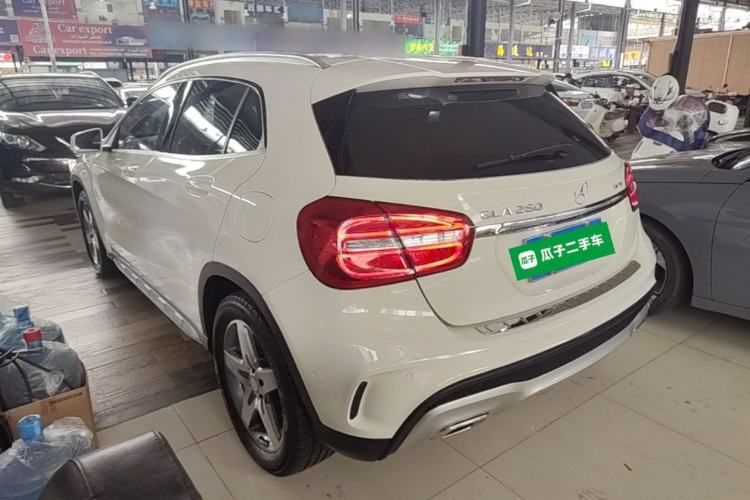Used Mercedes-Benz GLA 2015 GLA 260 4MATIC Exterior 2