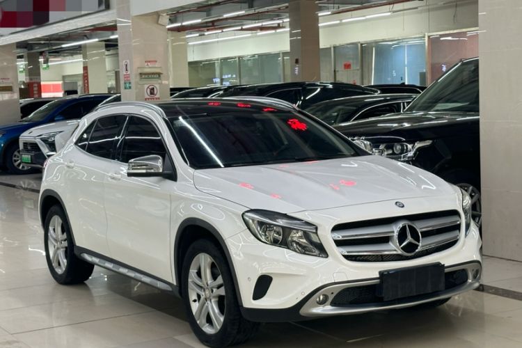 Used Mercedes-Benz GLA 2015 GLA 200 Sport Edition Exterior 2