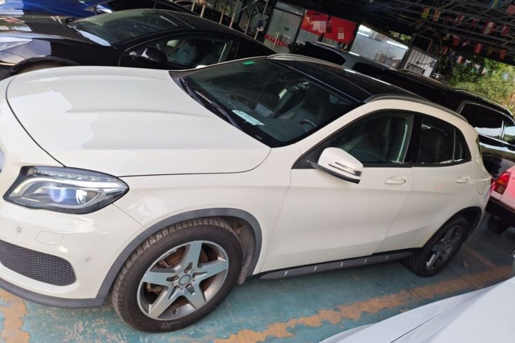 Used Mercedes-Benz GLA 2015 GLA 260 4MATIC Exterior 3