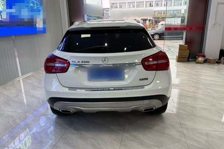 Used Mercedes-Benz GLA 2015 GLA 200 Fashion Model Exterior 3