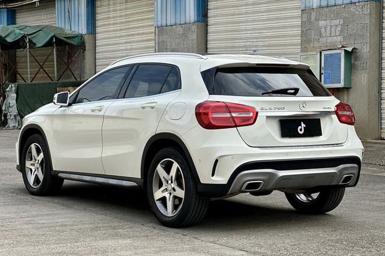 Used Mercedes-Benz GLA 2015 GLA 260 4MATIC Exterior 3