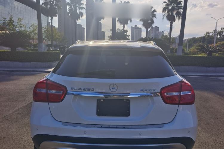 Used Mercedes-Benz GLA 2015 GLA 200 Fashion Model Exterior 3