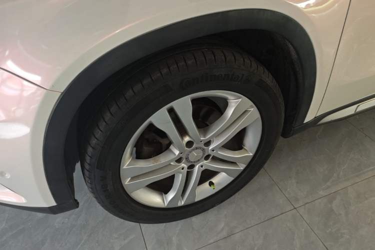 Used Mercedes-Benz GLA 2015 GLA 200 Sport Edition Exterior 4