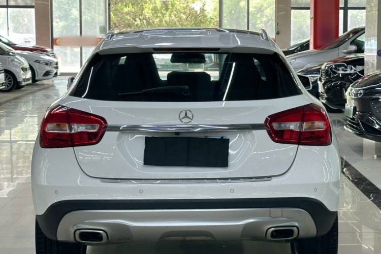 Used Mercedes-Benz GLA 2015 GLA 200 Sport Edition Exterior 4