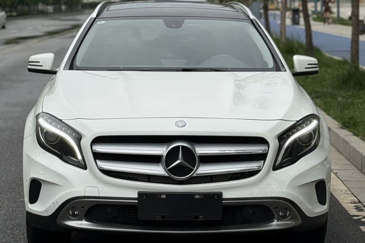 Used Mercedes-Benz GLA 2015 GLA 200 Fashion Model Exterior 5