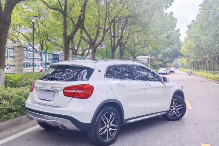 Used Mercedes-Benz GLA 2015 GLA 200 Fashion Model Exterior 5