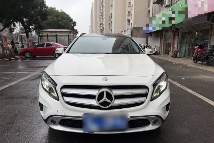 Used Mercedes-Benz GLA 2015 GLA 200 Fashion Model Exterior 6