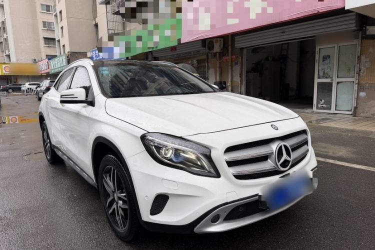 Used Mercedes-Benz GLA 2015 GLA 200 Fashion Model Exterior 9