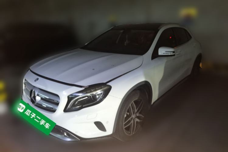 Used Mercedes-Benz GLA 2015 GLA 200 Fashion Model Guazi used car, China used car export, Used car for sale, Used  cars, Cheapest cars for sale
