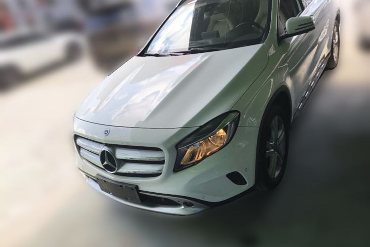 Used Mercedes-Benz GLA 2015 GLA 200 Sport Edition Front