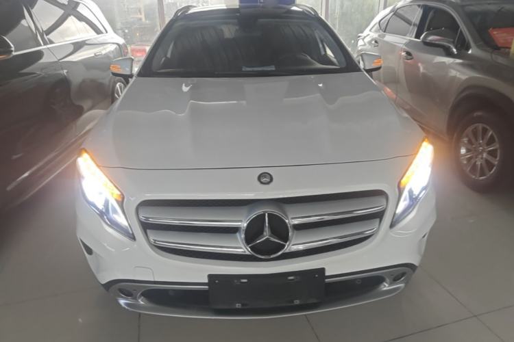 Used Mercedes-Benz GLA 2015 GLA 220 4MATIC Fashion Model Front