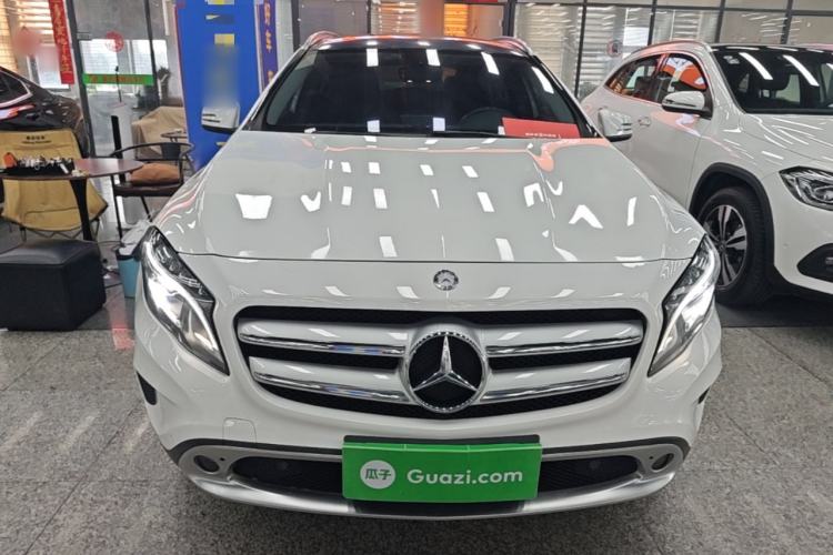 Used Mercedes-Benz GLA 2015 GLA 220 4MATIC Luxury Model Front