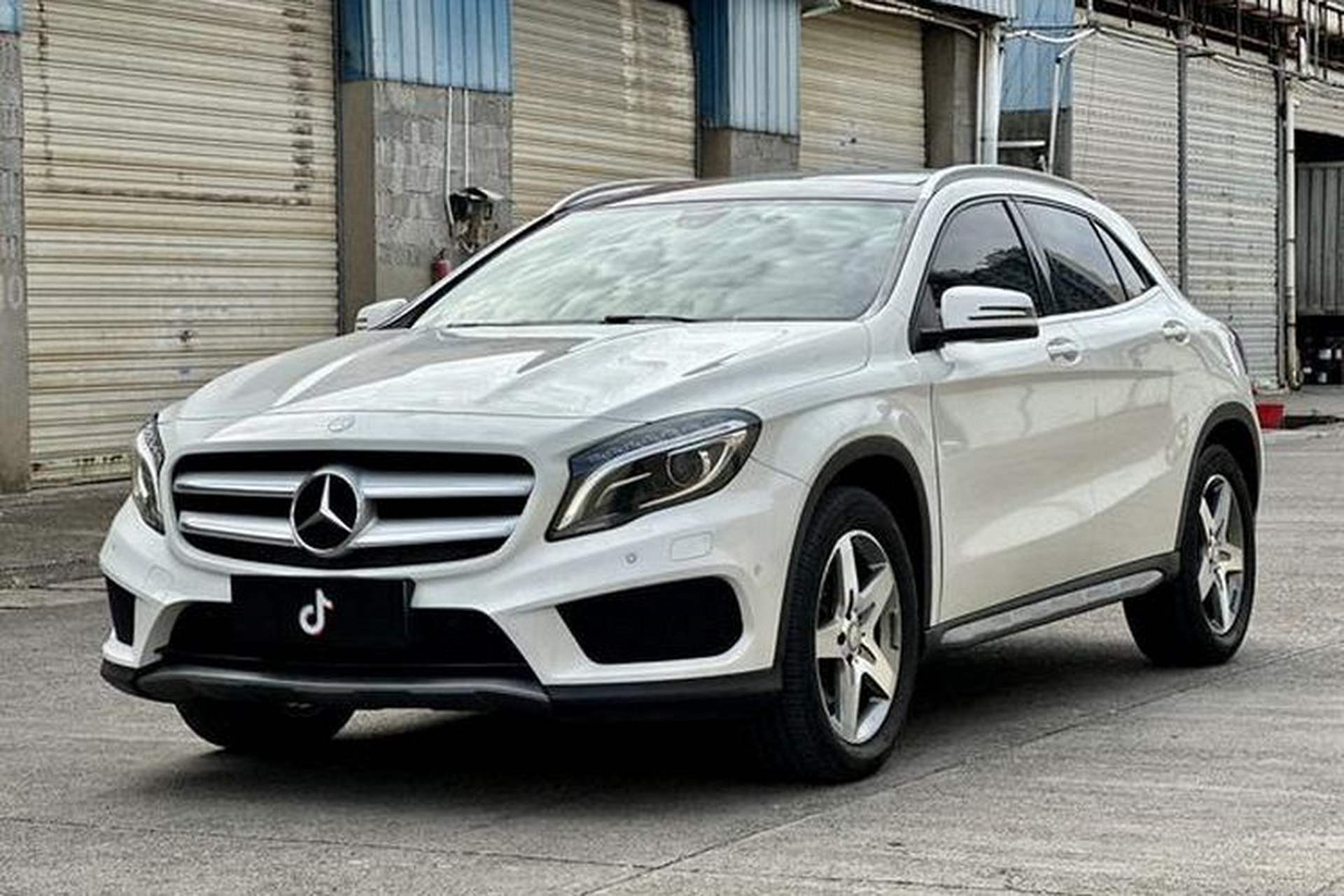 Used Mercedes-Benz GLA 2015 GLA 260 4MATIC Front Left 45 Deg