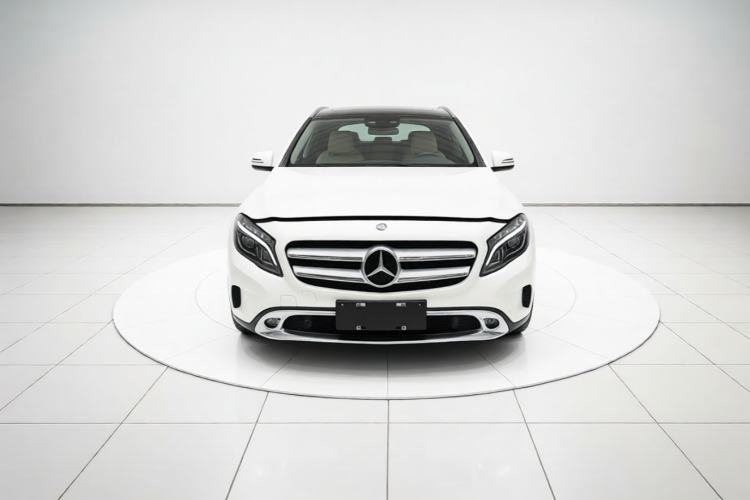 Used Mercedes-Benz GLA 2015 GLA 220 4MATIC Fashion Model Front