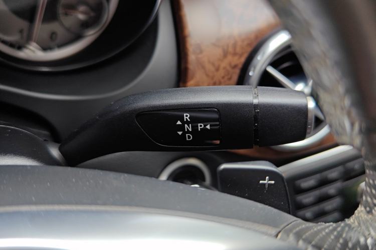 Used Mercedes-Benz GLA 2015 GLA 260 4MATIC Gear Lever