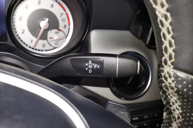 Used Mercedes-Benz GLA 2015 GLA 200 Fashion Model Gear Lever