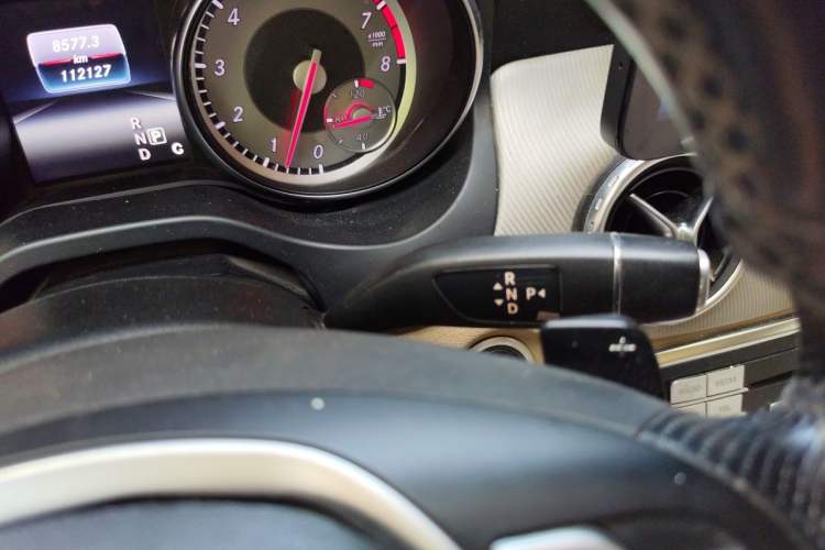 Used Mercedes-Benz GLA 2015 GLA 200 Sport Edition Gear Lever