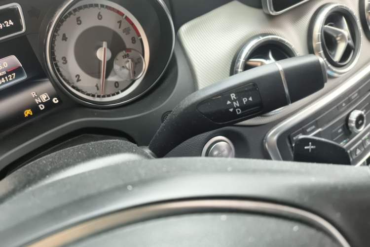Used Mercedes-Benz GLA 2015 GLA 200 Gear Lever