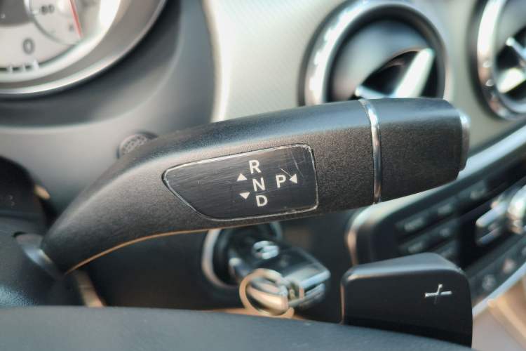 Used Mercedes-Benz GLA 2015 GLA 200 Gear Lever