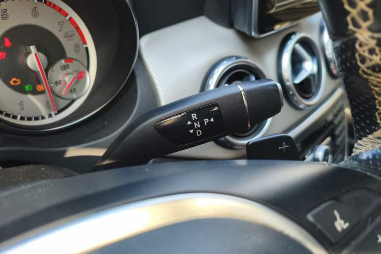 Used Mercedes-Benz GLA 2015 GLA 200 Gear Lever