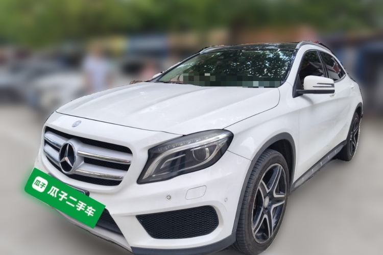 Used Mercedes-Benz GLA 2015 GLA 220 4MATIC Luxury Model Guazi used car, China used car export, Used car for sale, Used  cars, Cheapest cars for sale