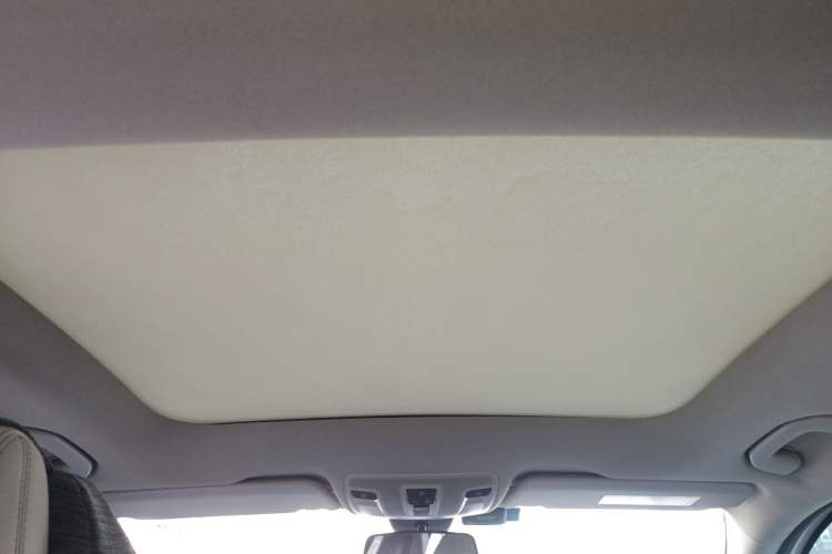 Used Mercedes-Benz GLA 2015 GLA 200 Fashion Model Headliner