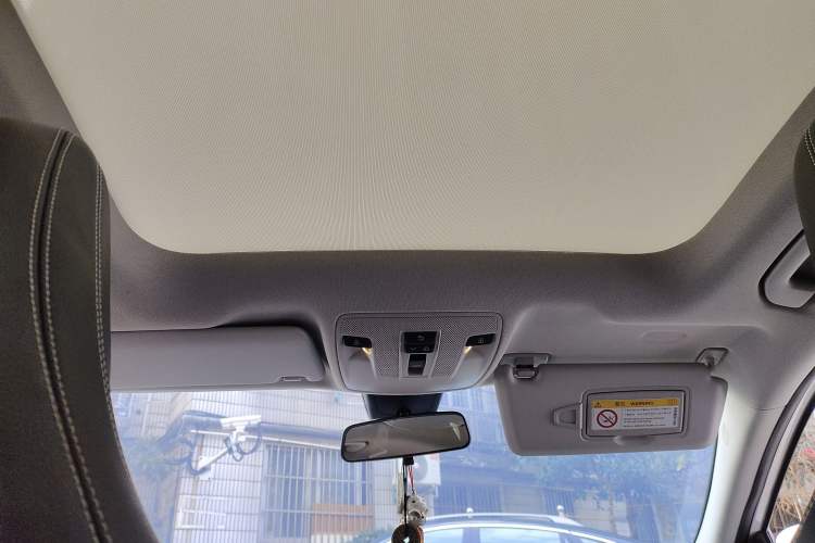 Used Mercedes-Benz GLA 2015 GLA 200 Fashion Model Headliner