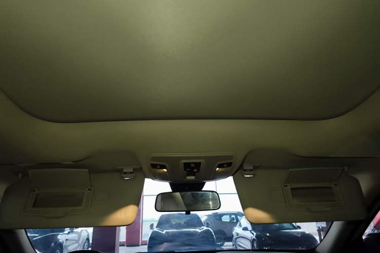 Used Mercedes-Benz GLA 2015 GLA 220 4MATIC Fashion Model Headliner