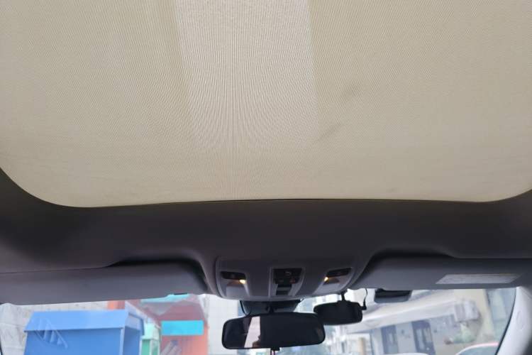 Used Mercedes-Benz GLA 2015 GLA 200 Fashion Model Headliner