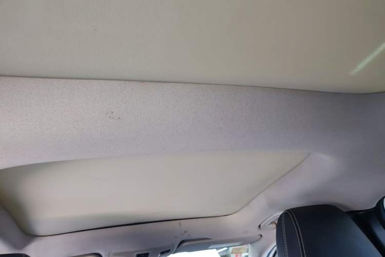 Used Mercedes-Benz GLA 2015 GLA 200 Sport Edition Headliner