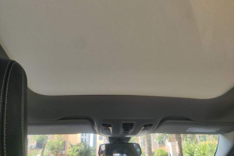 Used Mercedes-Benz GLA 2015 GLA 200 Fashion Model Headliner