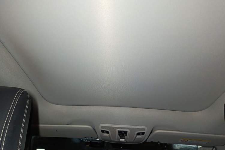Used Mercedes-Benz GLA 2015 GLA 200 Fashion Model Headliner