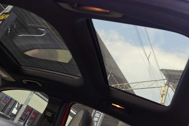 Used Mercedes-Benz GLA 2015 GLA 260 4MATIC Headliner