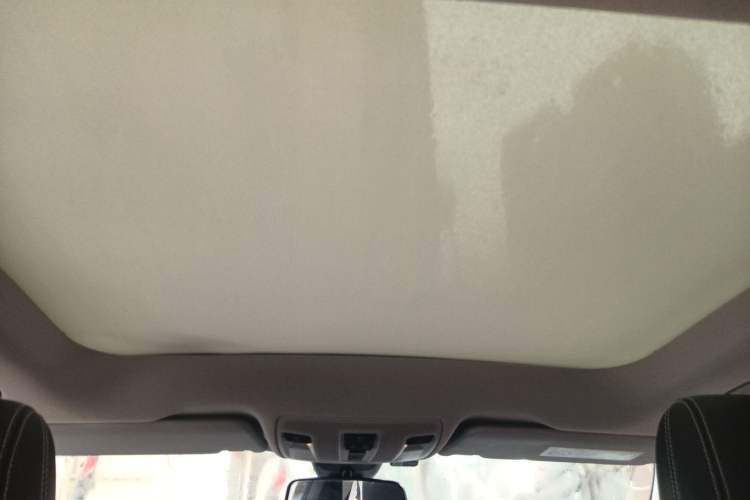 Used Mercedes-Benz GLA 2015 GLA 200 Sport Edition Headliner