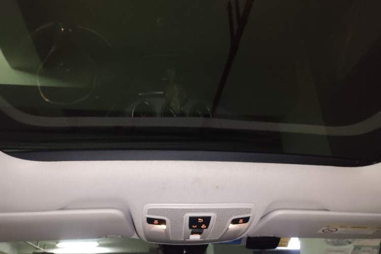 Used Mercedes-Benz GLA 2015 GLA 200 Sport Edition Headliner