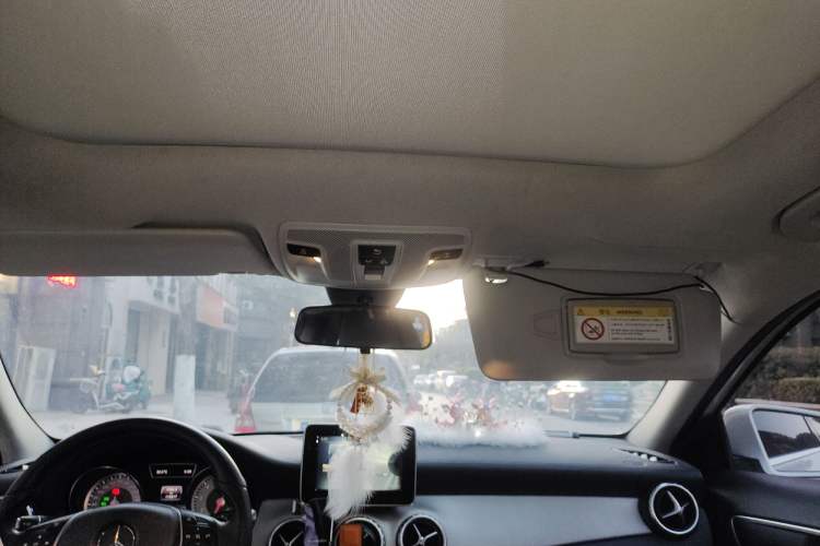Used Mercedes-Benz GLA 2015 GLA 200 Fashion Model Headliner