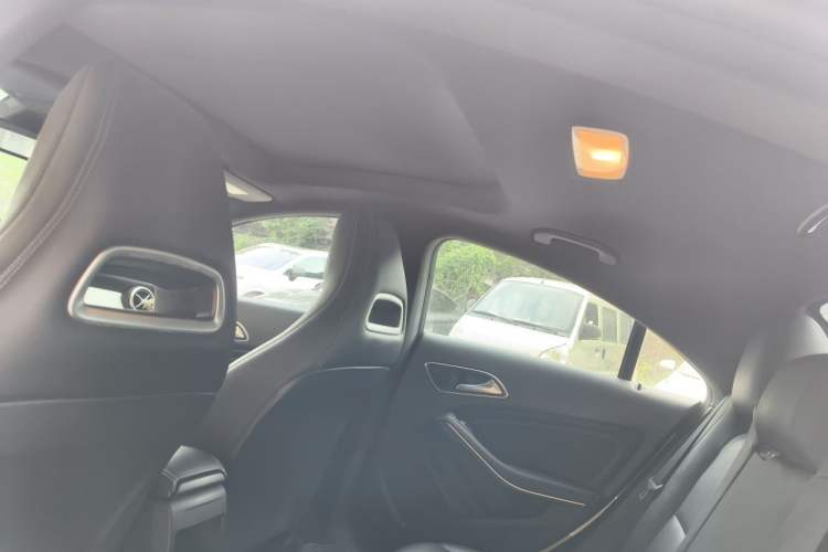 Used Mercedes-Benz GLA 2015 GLA 200 Headliner